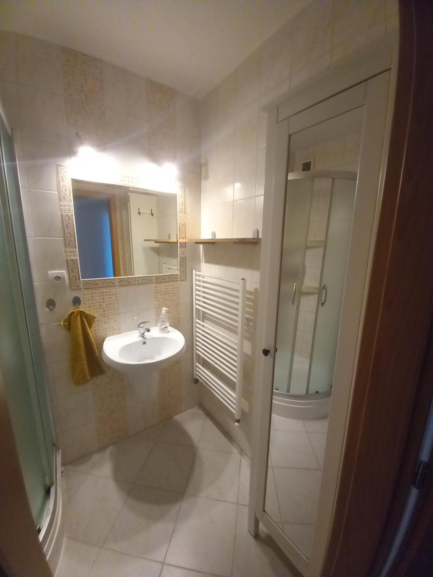 Apartman Lienka Free Parking City Centre Trenčín Екстериор снимка